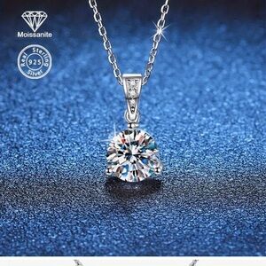 925 Sterling Silver Moissanite Pendant Necklace, 1 Carat Round Cut